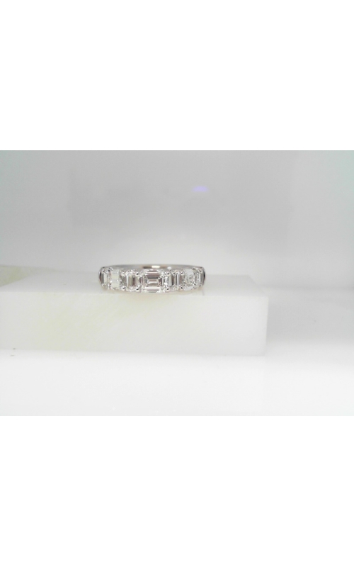 Platinum Prong Ladies Wedding Band